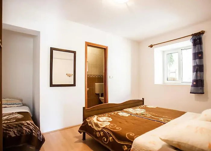 Apartment 1 Bedroom Awesome In *